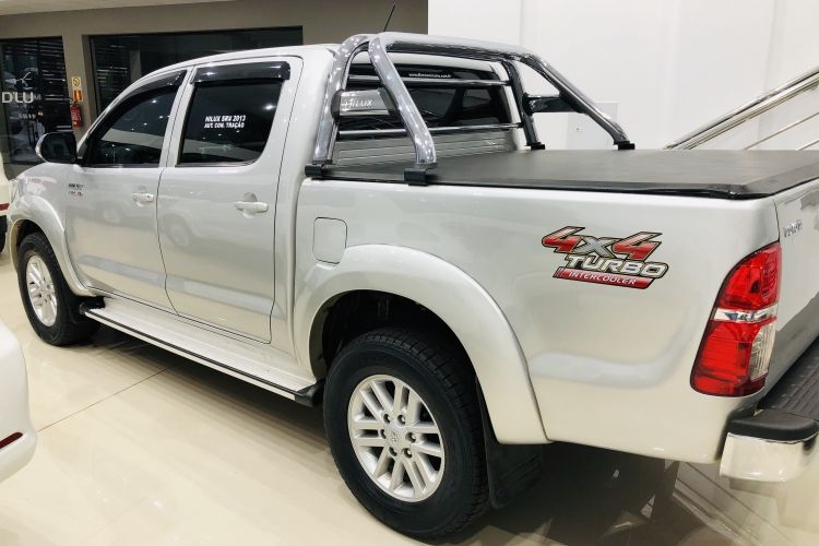 HILUX SRV