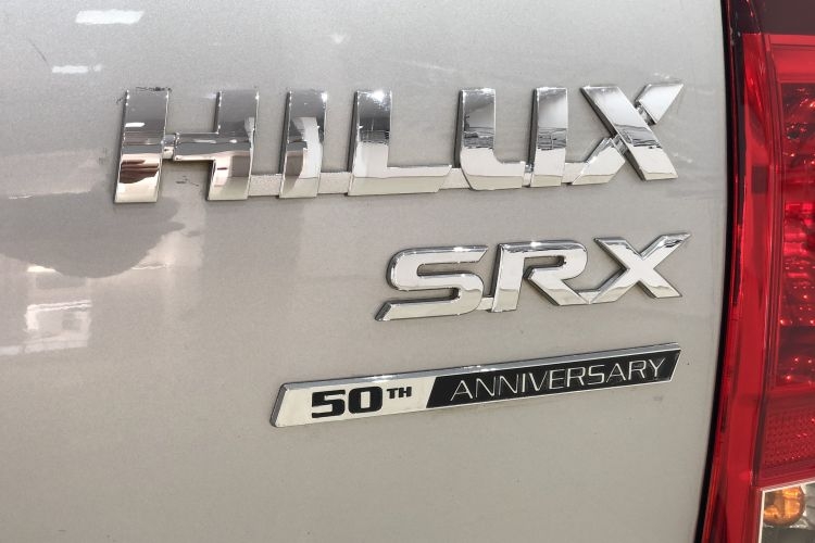 HILUX SRX