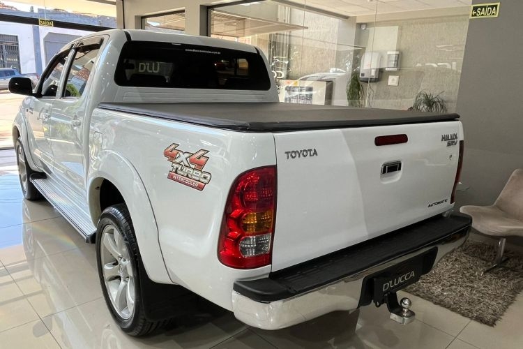 HILUX SRV