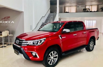 HILUX SRX