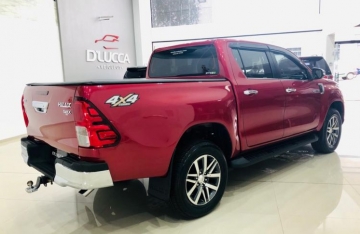 HILUX SRX